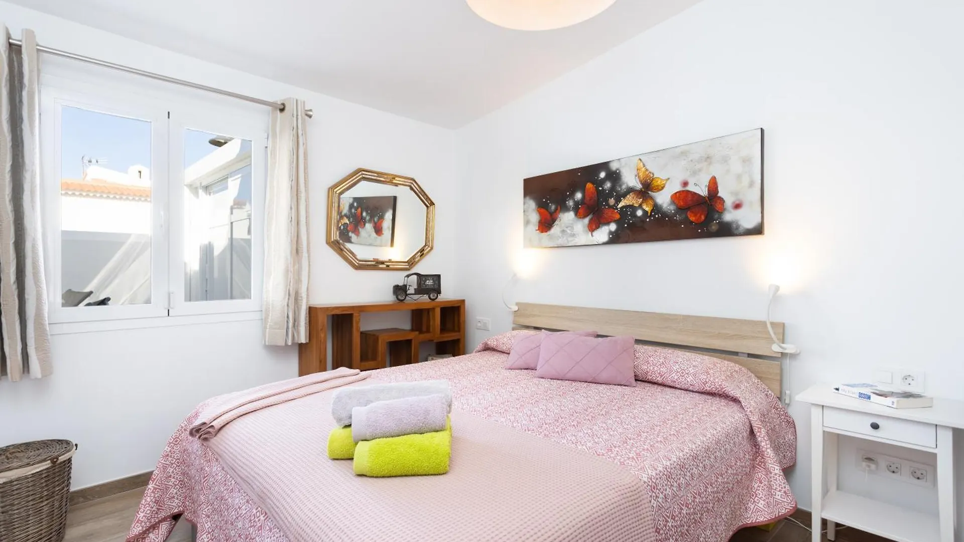 בית נופש Abades  Villa De La Sombra A La Luz